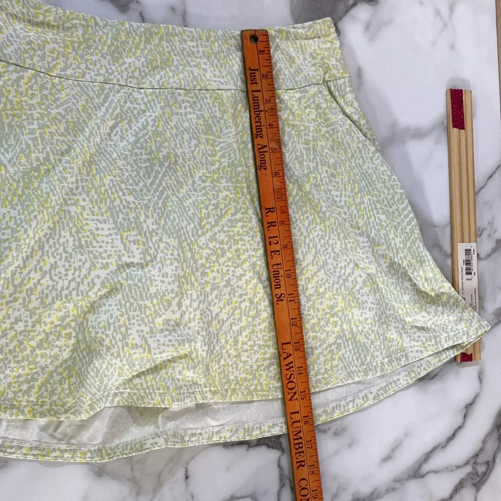 Adidas 6MO Golf Skirt Skort Womens Sz Small Green Yellow Stretch Athletic Active